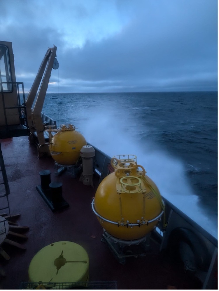 Morning view from the forward hold as we steam back to Cambridge Bay (Photo by Mary-Louise Timmermans)