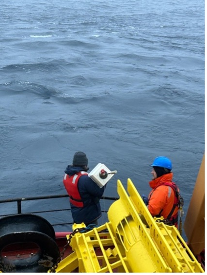 Paul and Seth deploying the Argo Float (Photo by Sarah Zimmermann)