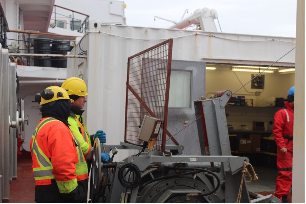 Deckhand Wayne King operating the winch during a CTD cast (Photo by Paul Macoun).