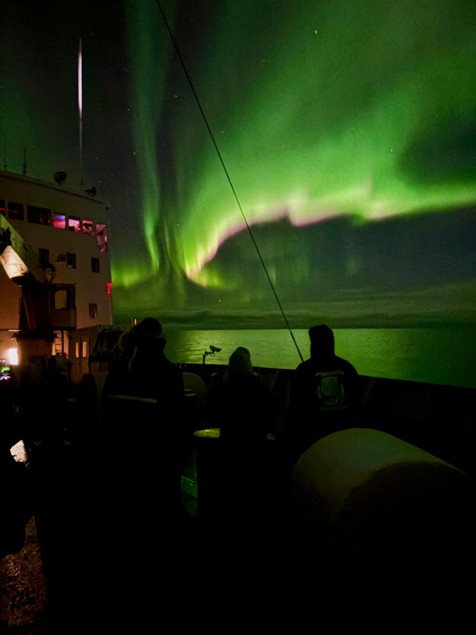 Dispatch27Photo4 Photo 4: Northern lights! Photo by Dominique Baker.