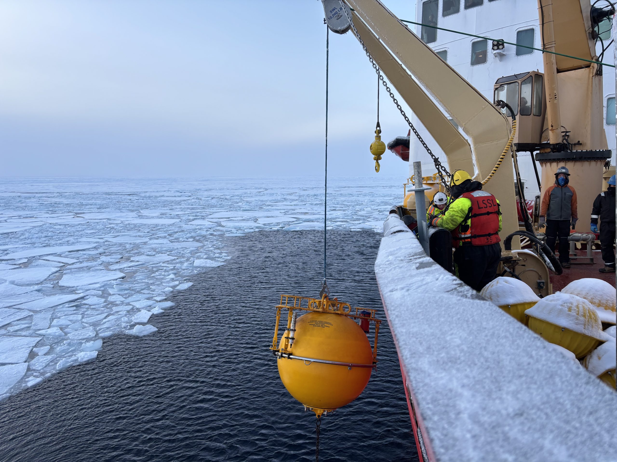Mooring B’s top sphere being brought on deck. Photo by Jennifer Kosty. 