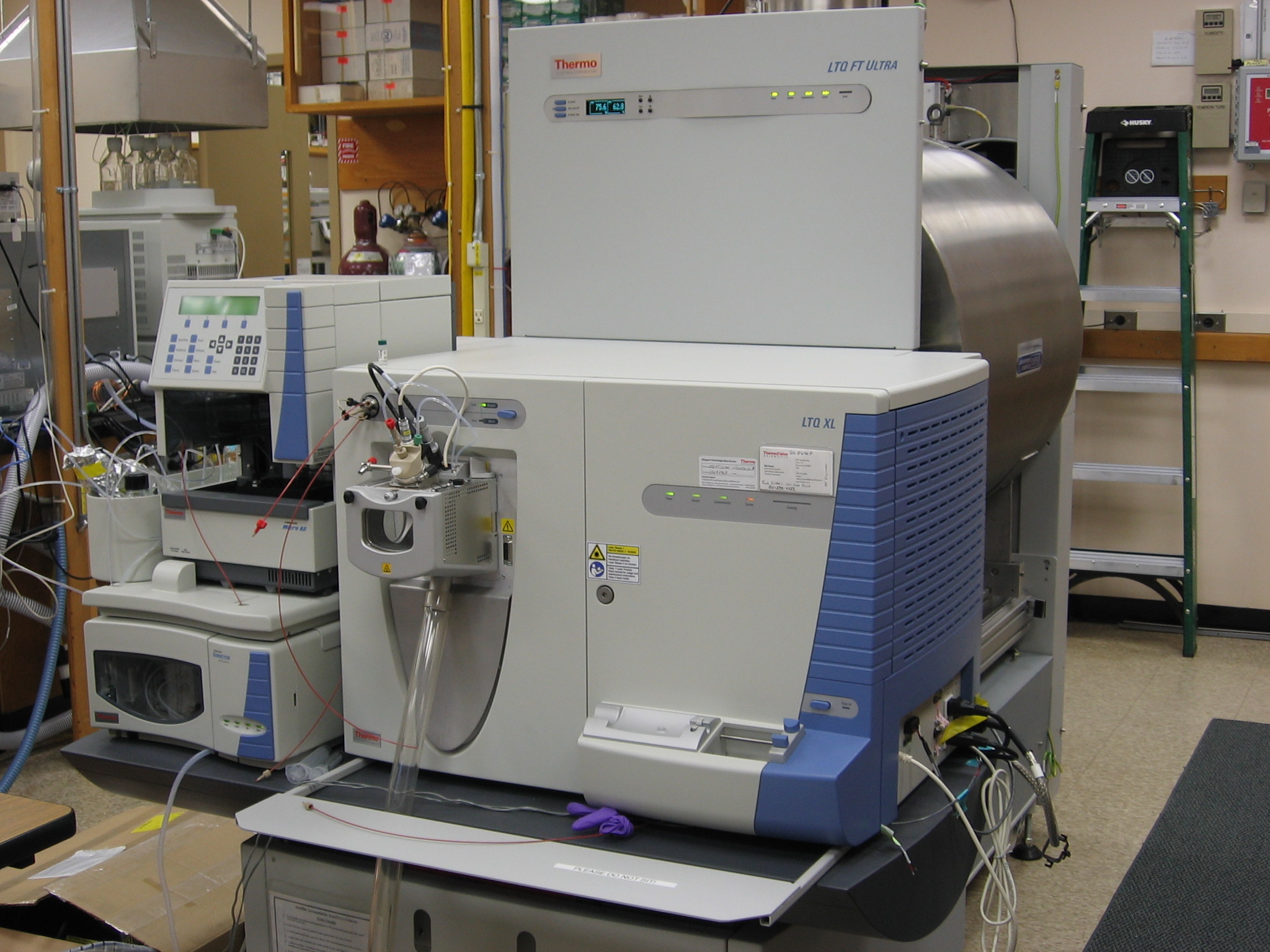 The 7T LTQ FT Ultra mass spectrometer (an FT-ICR mass spectrometer).