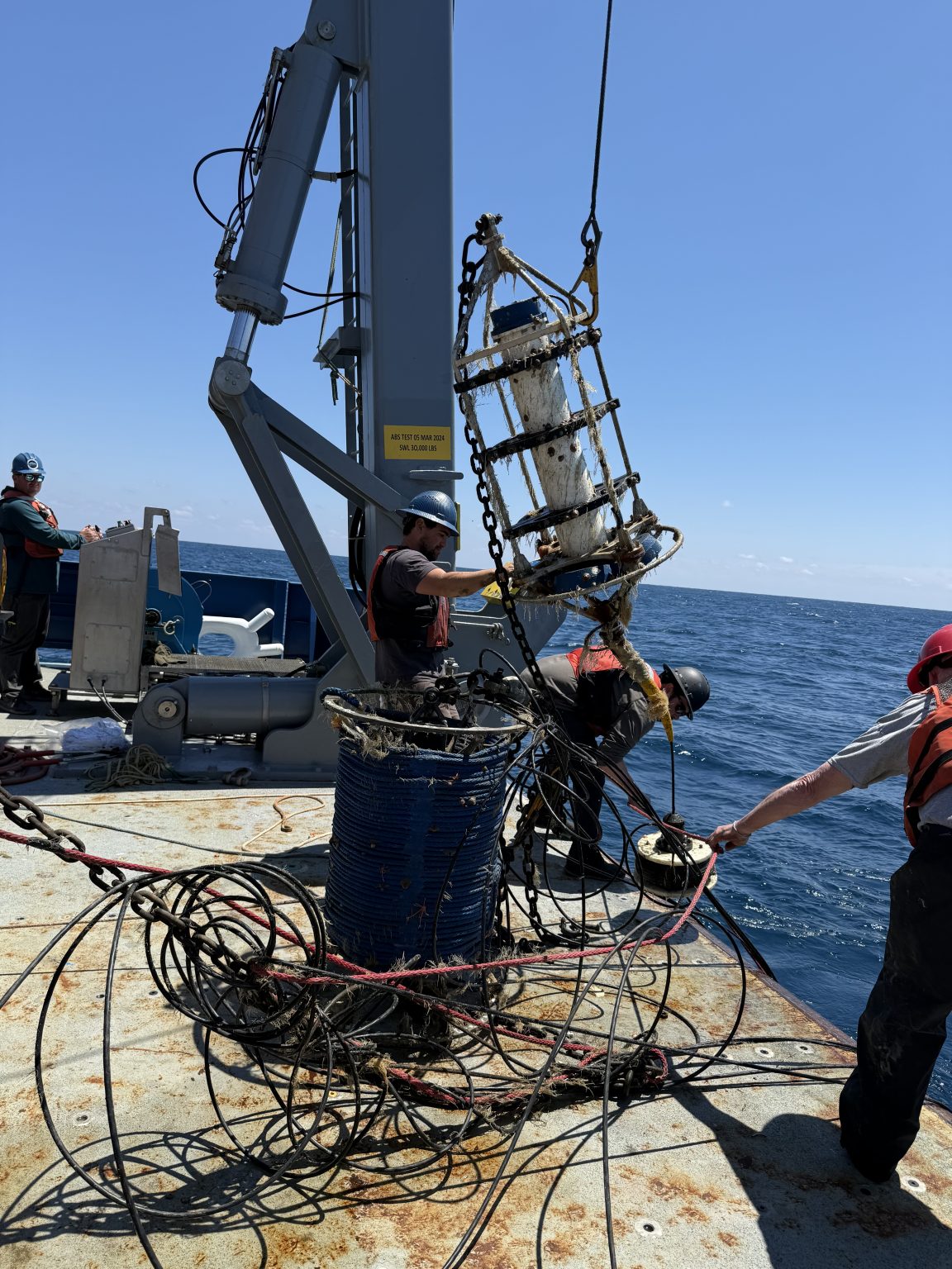Whoi Rov ROV Recovery Operation Successfully Retrieves Lost Southeastern ...